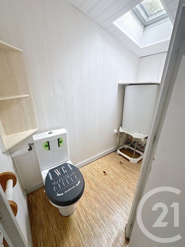 Appartement T2 &agrave; louer - 2 pi&egrave;ces - 33 m2 - Lucon - 85 - PAYS-DE-LOIRE