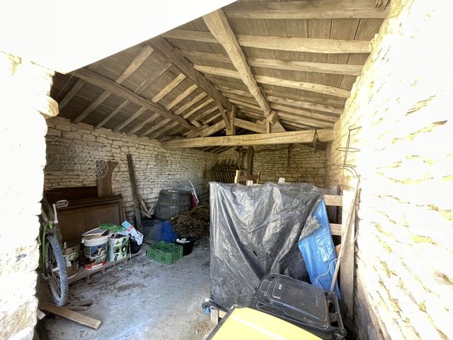 Maison &agrave; vendre - 8 pi&egrave;ces - 190 m2 - Nalliers - 85 - PAYS-DE-LOIRE