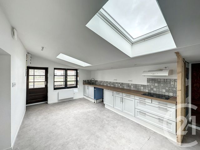 Maison &agrave; louer - 4 pi&egrave;ces - 81 m2 - Moreilles - 85 - PAYS-DE-LOIRE