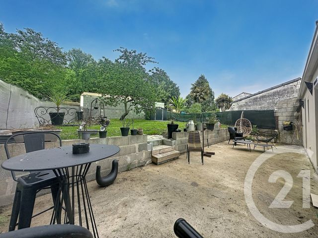 Maison &agrave; louer - 4 pi&egrave;ces - 108,65 m2 - Mareuil Sur Lay Dissais - 85 - PAYS-DE-LOIRE