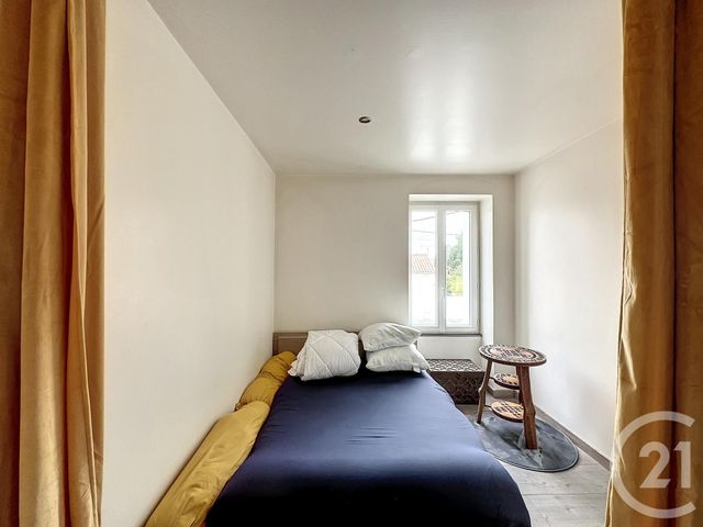 Appartement T2 &agrave; louer - 2 pi&egrave;ces - 29,80 m2 - Lucon - 85 - PAYS-DE-LOIRE