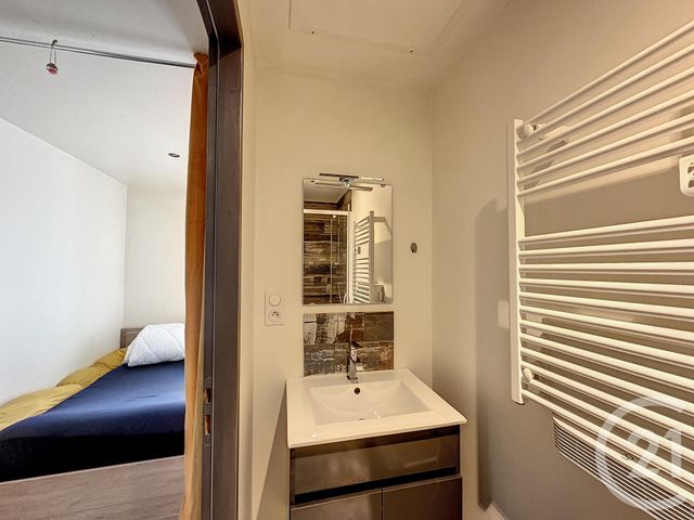 Appartement T2 &agrave; louer - 2 pi&egrave;ces - 29,80 m2 - Lucon - 85 - PAYS-DE-LOIRE