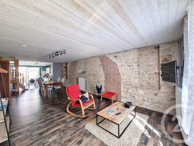 Maison &agrave; louer - 3 pi&egrave;ces - 94 m2 - Lucon - 85 - PAYS-DE-LOIRE