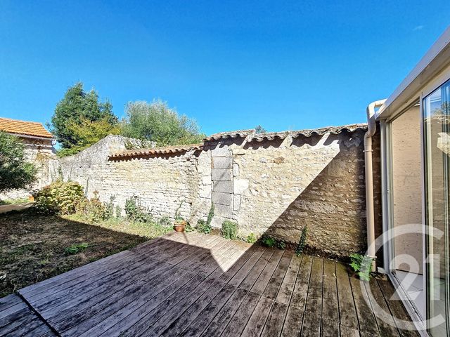 Maison &agrave; louer - 3 pi&egrave;ces - 94 m2 - Lucon - 85 - PAYS-DE-LOIRE