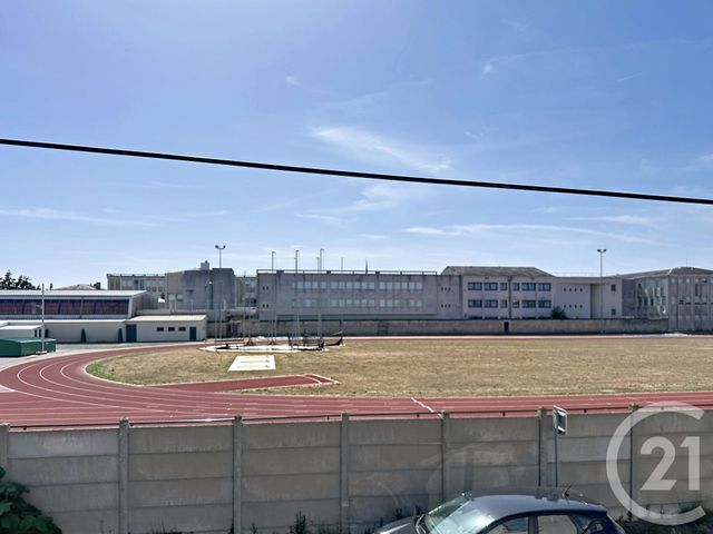 Appartement T2 &agrave; louer - 2 pi&egrave;ces - 41,72 m2 - Lucon - 85 - PAYS-DE-LOIRE