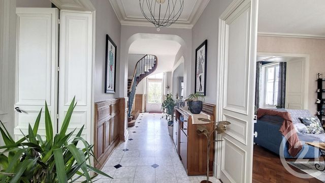 Maison &agrave; louer - 5 pi&egrave;ces - 195,26 m2 - Nalliers - 85 - PAYS-DE-LOIRE