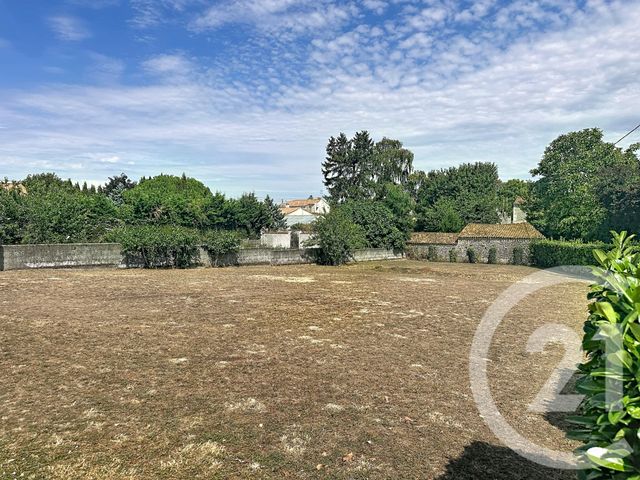 Maison &agrave; louer - 3 pi&egrave;ces - 88,94 m2 - Nalliers - 85 - PAYS-DE-LOIRE