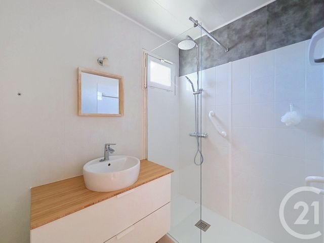 Appartement T3 &agrave; vendre - 3 pi&egrave;ces - 72,54 m2 - Lucon - 85 - PAYS-DE-LOIRE