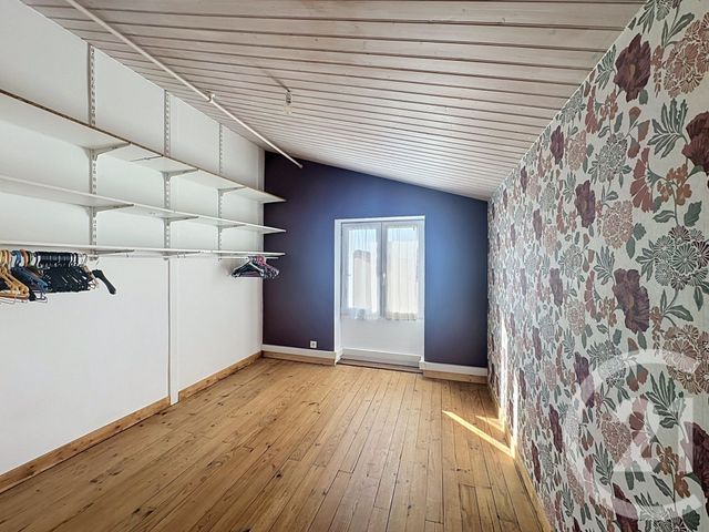 Maison &agrave; louer - 6 pi&egrave;ces - 137 m2 - Les Magnils Reigniers - 85 - PAYS-DE-LOIRE