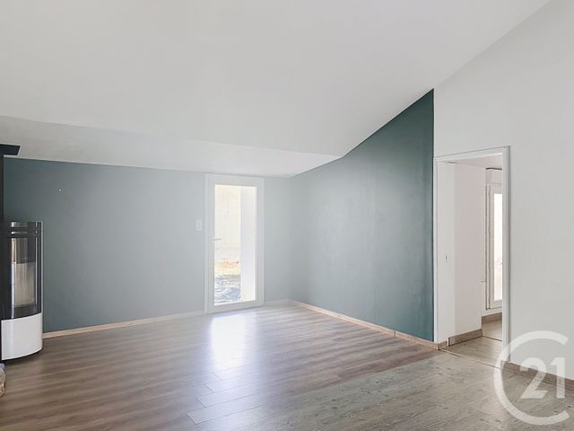 Maison &agrave; louer - 6 pi&egrave;ces - 137 m2 - Les Magnils Reigniers - 85 - PAYS-DE-LOIRE