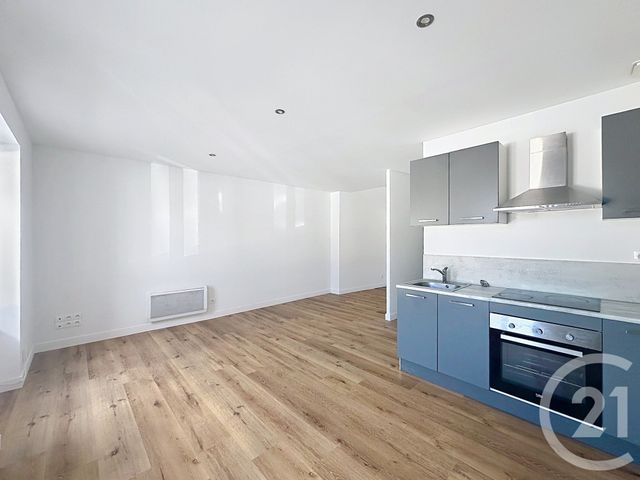 Appartement Studio &agrave; louer - 1 pi&egrave;ce - 28,91 m2 - Lucon - 85 - PAYS-DE-LOIRE
