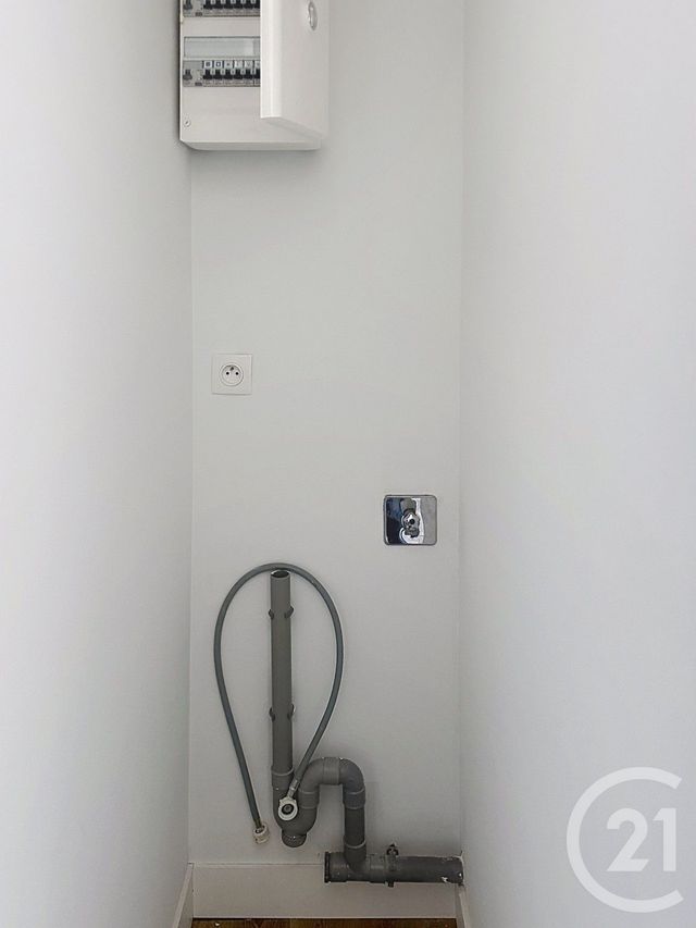Appartement Studio &agrave; louer - 1 pi&egrave;ce - 28,91 m2 - Lucon - 85 - PAYS-DE-LOIRE