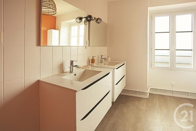 Maison &agrave; vendre - 12 pi&egrave;ces - 289 m2 - Lucon - 85 - PAYS-DE-LOIRE