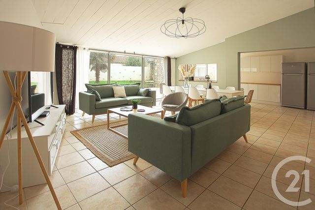 Maison &agrave; vendre - 12 pi&egrave;ces - 289 m2 - Lucon - 85 - PAYS-DE-LOIRE