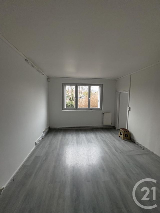 Appartement F4 &agrave; vendre - 4 pi&egrave;ces - 69 m2 - Stains - 93 - ILE-DE-FRANCE