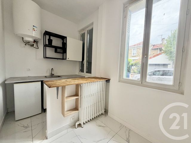 Appartement F1 &agrave; louer - 1 pi&egrave;ce - 14,96 m2 - Livry Gargan - 93 - ILE-DE-FRANCE