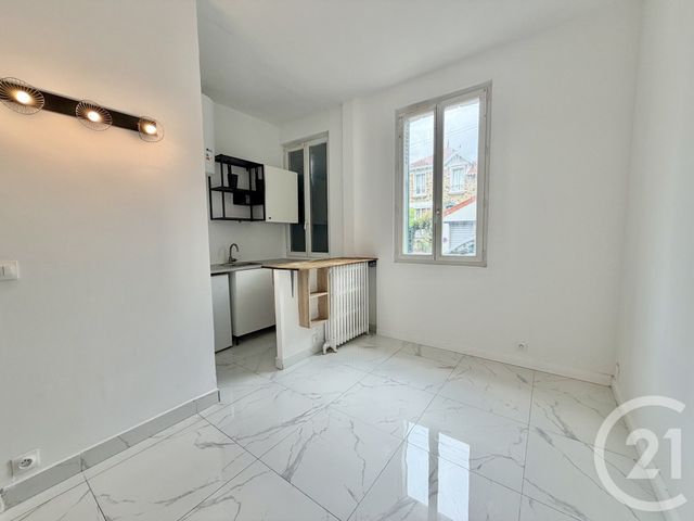 Appartement F1 &agrave; louer - 1 pi&egrave;ce - 14,96 m2 - Livry Gargan - 93 - ILE-DE-FRANCE