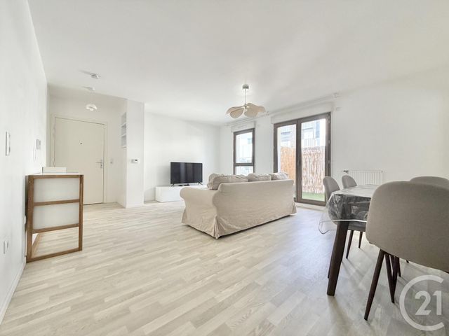 Appartement F2 &agrave; louer - 2 pi&egrave;ces - 47,41 m2 - Stains - 93 - ILE-DE-FRANCE