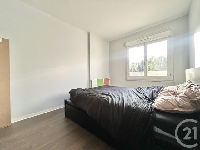 Appartement F4 &agrave; louer - 4 pi&egrave;ces - 77 m2 - Senlis - 60 - PICARDIE