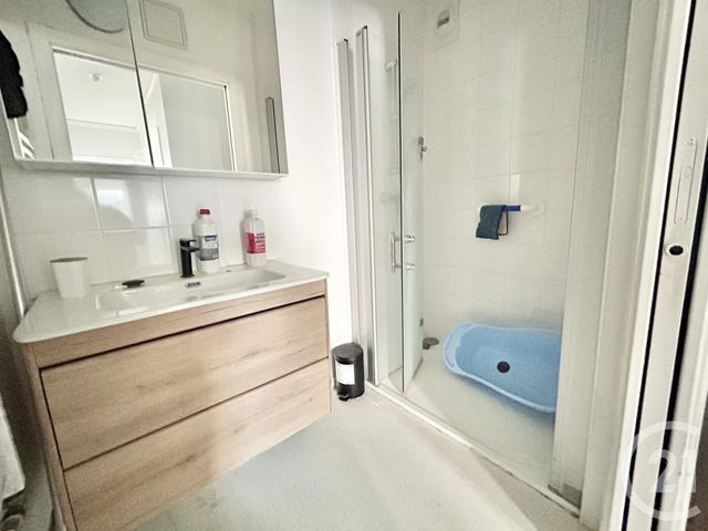 Appartement F4 &agrave; louer - 4 pi&egrave;ces - 77 m2 - Senlis - 60 - PICARDIE