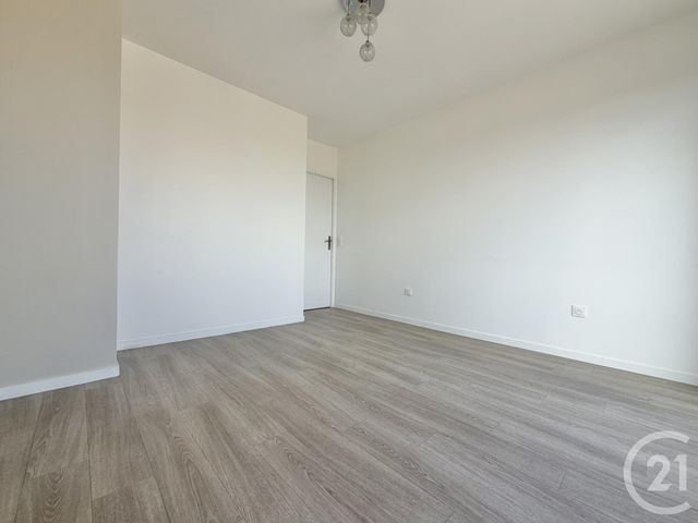 Appartement F4 &agrave; vendre - 4 pi&egrave;ces - 80 m2 - Pierrefitte Sur Seine - 93 - ILE-DE-FRANCE