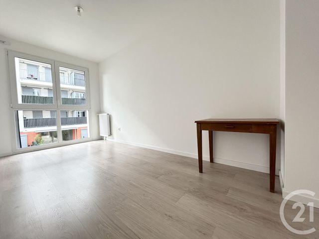 Appartement a louer gonesse - 4 pièce(s) - 88.2 m2 - Surfyn