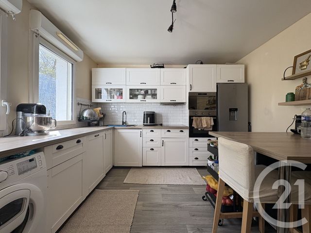 Appartement F3 &agrave; vendre - 3 pi&egrave;ces - 69 m2 - Stains - 93 - ILE-DE-FRANCE