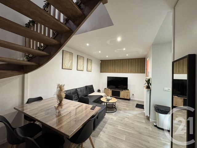 Appartement Duplex à vendre - 3 pièces - 54 m2 - Stains - 93 - ILE-DE-FRANCE