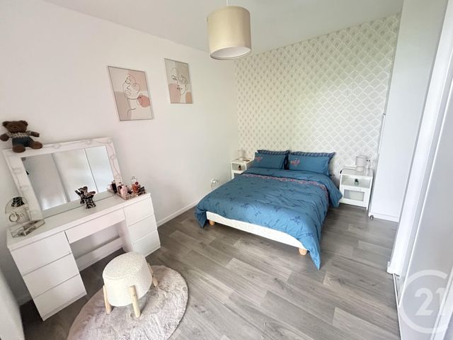 Appartement Duplex à vendre - 3 pièces - 54 m2 - Stains - 93 - ILE-DE-FRANCE