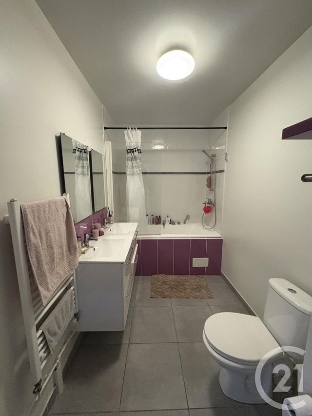 Appartement Duplex à vendre - 3 pièces - 54 m2 - Stains - 93 - ILE-DE-FRANCE