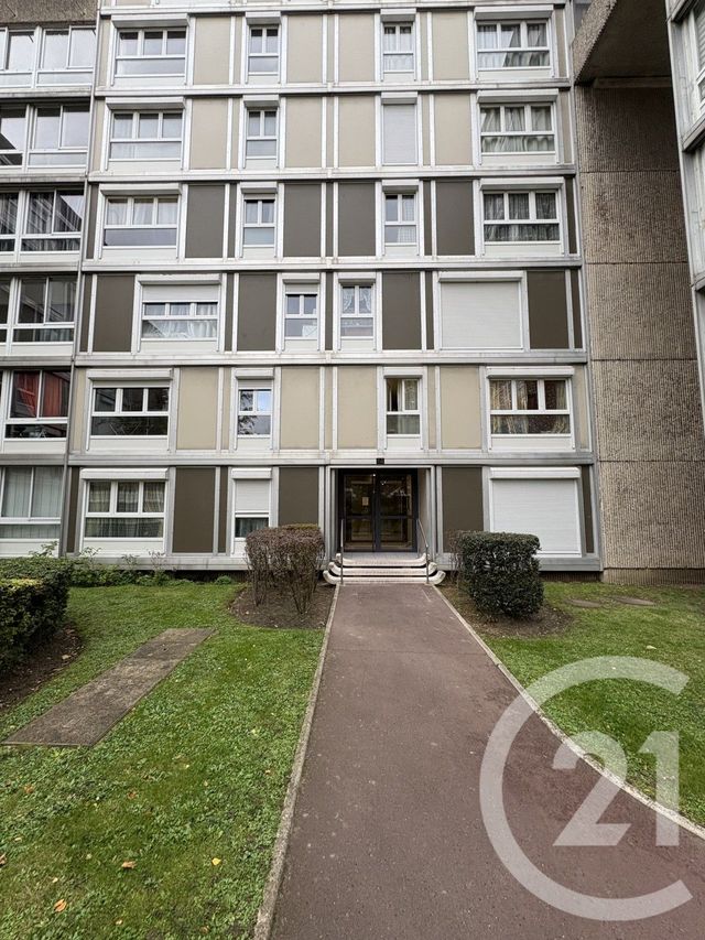Appartement F4 à vendre - 4 pièces - 79,96 m2 - St Denis - 93 - ILE-DE-FRANCE
