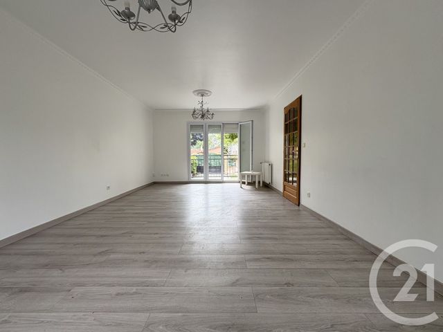 Maison à vendre - 5 pièces - 143 m2 - Stains - 93 - ILE-DE-FRANCE