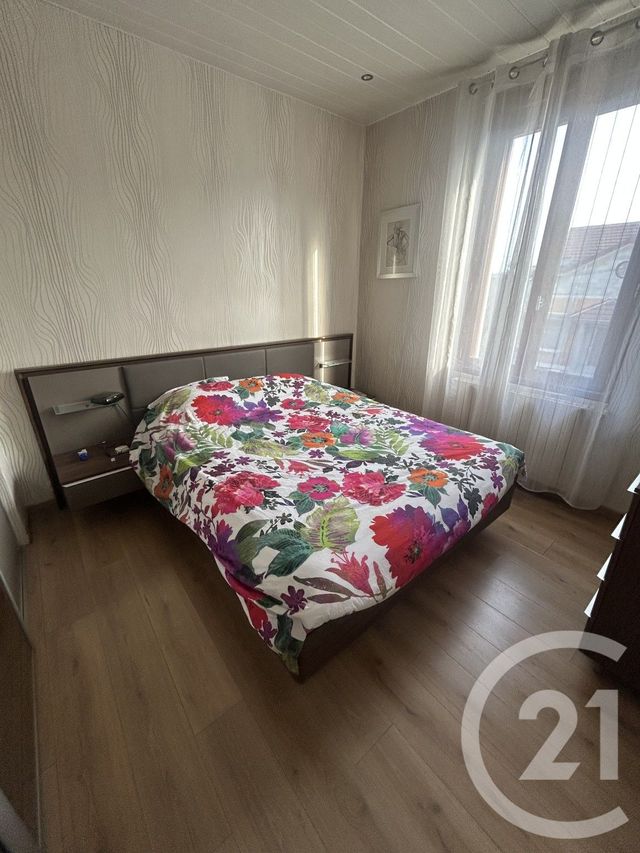 Maison à vendre - 4 pièces - 72,92 m2 - Stains - 93 - ILE-DE-FRANCE