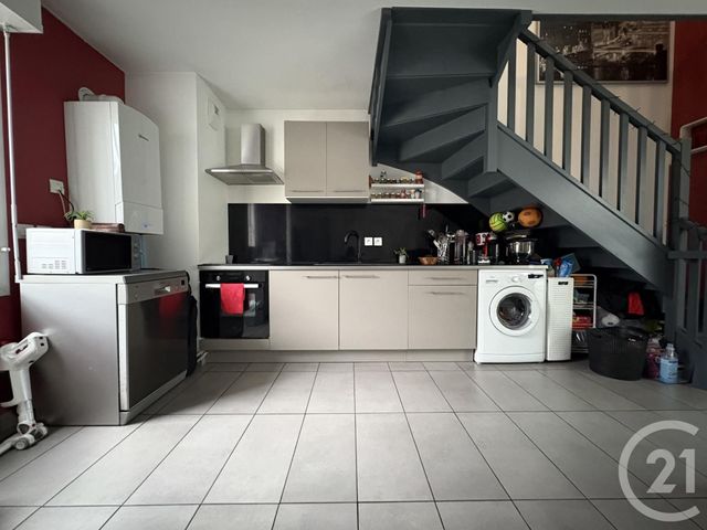 Appartement F2 à vendre - 2 pièces - 44,42 m2 - Stains - 93 - ILE-DE-FRANCE