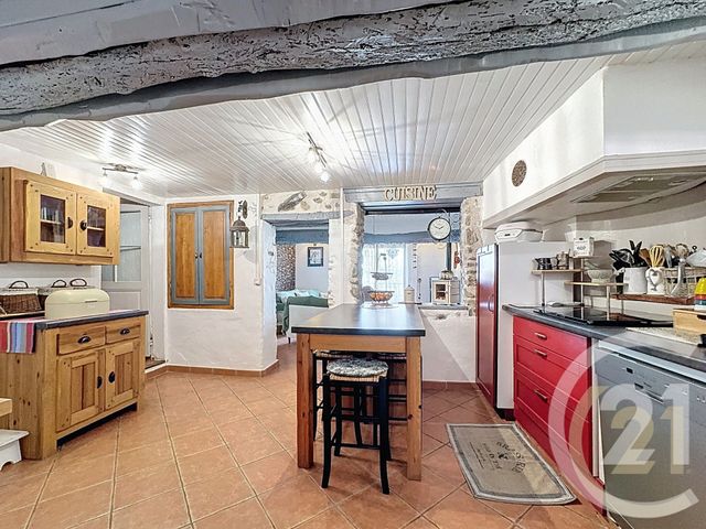 Maison à vendre - 7 pièces - 166,90 m2 - Fourques - 66 - LANGUEDOC-ROUSSILLON