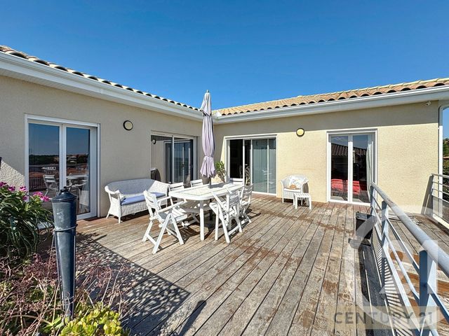 Maison à vendre - 6 pièces - 226,20 m2 - Tresserre - 66 - LANGUEDOC-ROUSSILLON