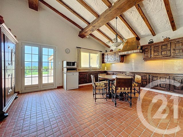 Maison à vendre - 8 pièces - 334,20 m2 - Tresserre - 66 - LANGUEDOC-ROUSSILLON