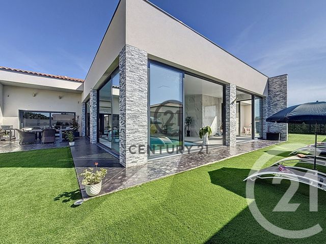 Maison à vendre - 5 pièces - 250 m2 - Llupia - 66 - LANGUEDOC-ROUSSILLON