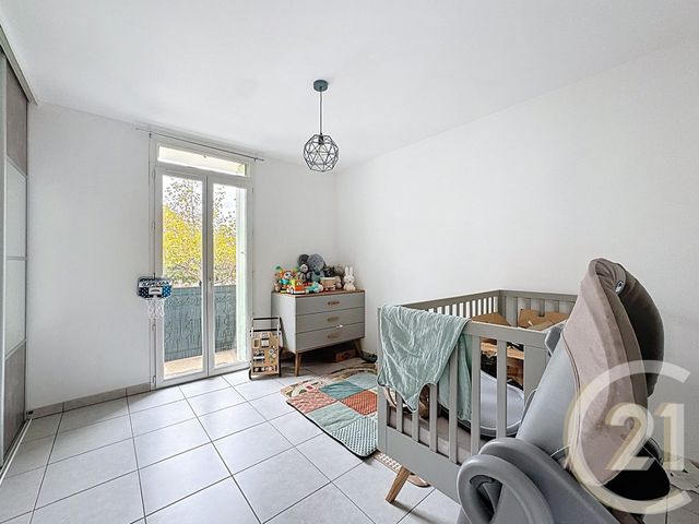 Appartement F3 &agrave; vendre - 3 pi&egrave;ces - 69,30 m2 - Thuir - 66 - LANGUEDOC-ROUSSILLON