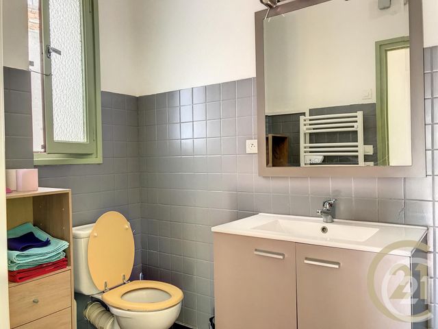 Appartement F4 à louer - 4 pièces - 72 m2 - Thuir - 66 - LANGUEDOC-ROUSSILLON