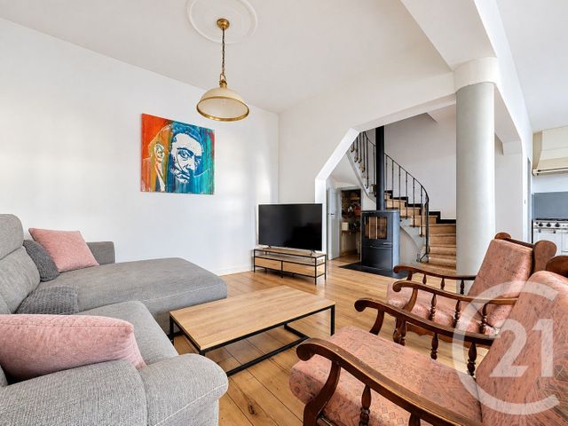 Maison 6 pièces 115 m² · à Fourques · 115 m² · 220 000 €