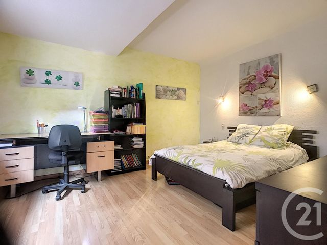 Appartement Duplex à louer - 3 pièces - 79,32 m2 - Rivesaltes - 66 - LANGUEDOC-ROUSSILLON