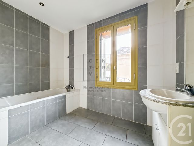 Maison &agrave; louer - 4 pi&egrave;ces - 90 m2 - Rivesaltes - 66 - LANGUEDOC-ROUSSILLON