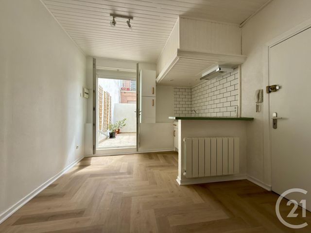 Appartement Studio &agrave; vendre - 1 pi&egrave;ce - 23,50 m2 - Rivesaltes - 66 - LANGUEDOC-ROUSSILLON