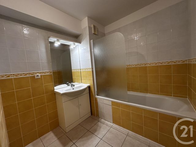 Appartement F2 à vendre - 2 pièces - 52,77 m2 - La Garde - 83 - PROVENCE-ALPES-COTE-D-AZUR