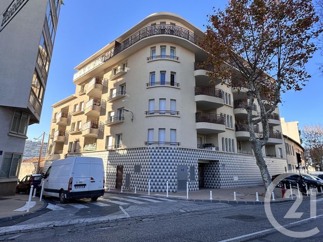 appartement à vendre - 4 pièces - 87 m2 - Toulon - 83 - PROVENCE-ALPES-COTE-D-AZUR