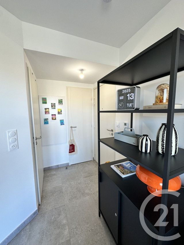 Appartement T1 à vendre - 1 pièce - 18,20 m2 - Hyeres - 83 - PROVENCE-ALPES-COTE-D-AZUR