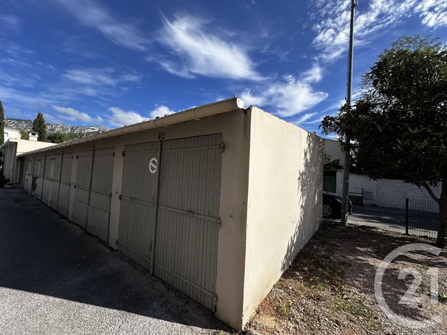 Appartement F4 &agrave; vendre - 4 pi&egrave;ces - 68 m2 - La Valette Du Var - 83 - PROVENCE-ALPES-COTE-D-AZUR