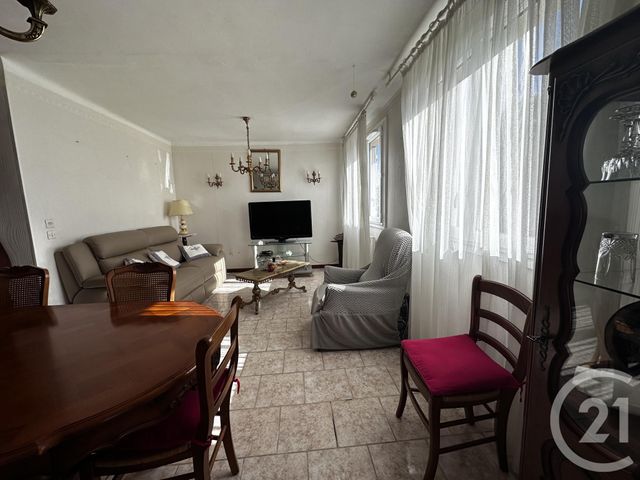Appartement F4 &agrave; vendre - 4 pi&egrave;ces - 68 m2 - La Valette Du Var - 83 - PROVENCE-ALPES-COTE-D-AZUR