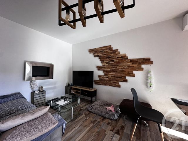 Appartement F2 à vendre - 2 pièces - 42,11 m2 - Hyeres - 83 - PROVENCE-ALPES-COTE-D-AZUR